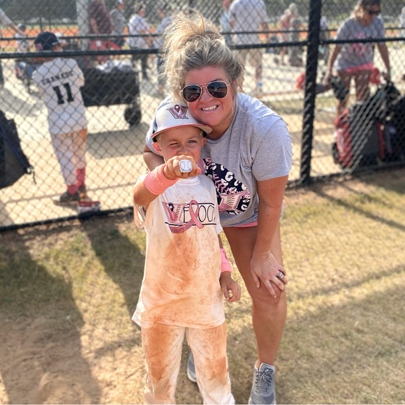 Meet your Posher, Anna - Picture 1 of 1